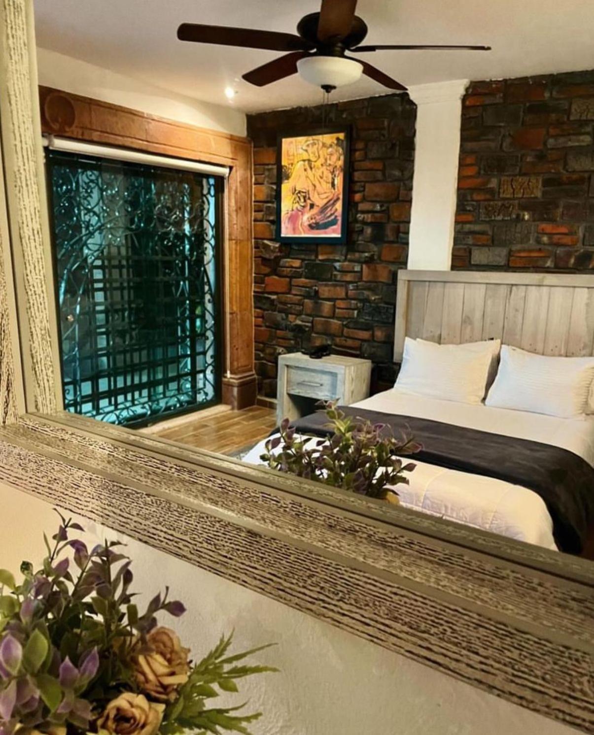 Casa Carmona 33 Ξενοδοχείο Querétaro Εξωτερικό φωτογραφία